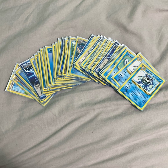 Pokémon Trading Card Game - 60 Sleeved Cards Water-Type Battle Deck - Picture 1 of 9